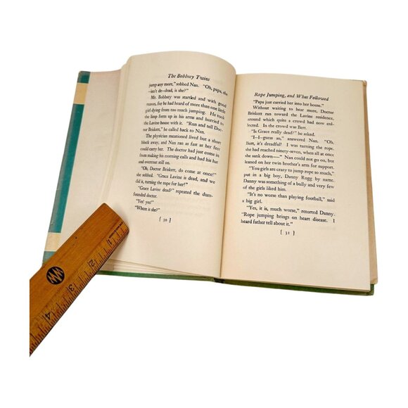 Bobbsey Twins Merry Days Laura Lee Hope Goldsmith Edition HC DJ c 1940 USA - Picture 8 of 13